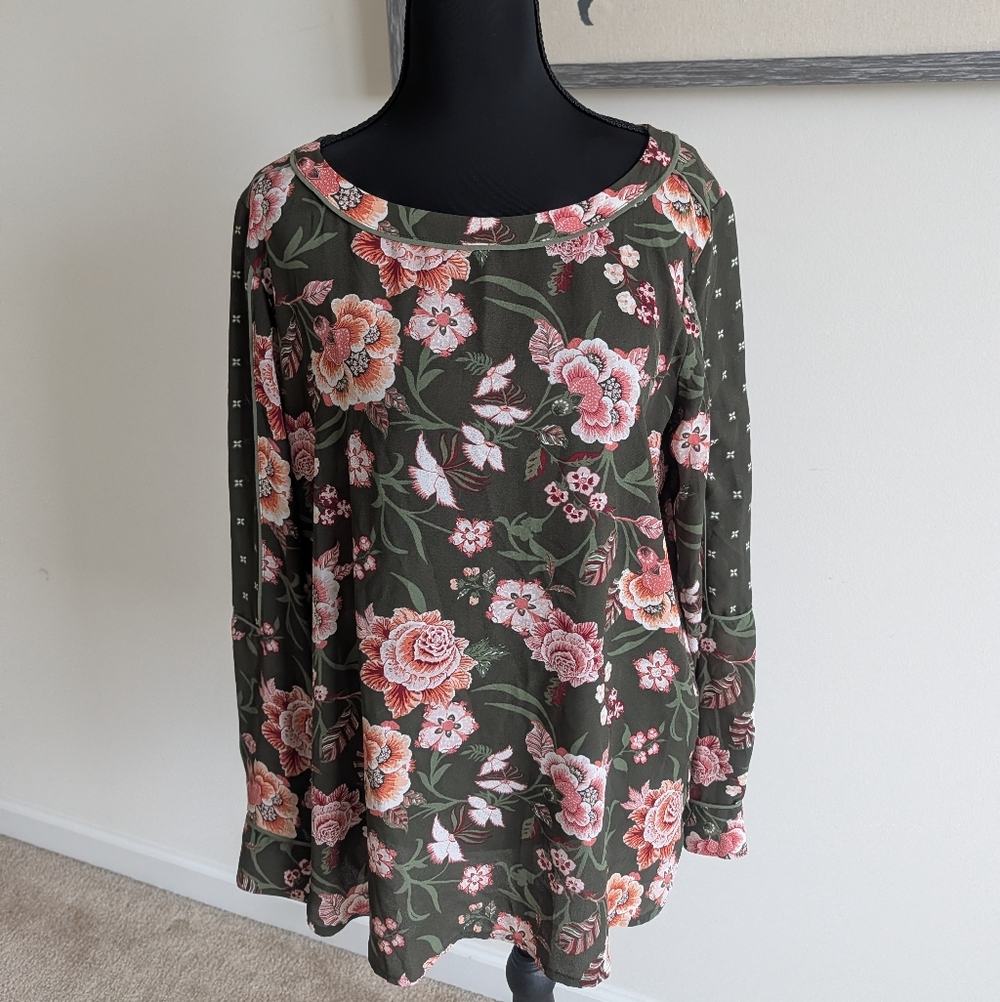 Elegant Loft Green Floral Blouse